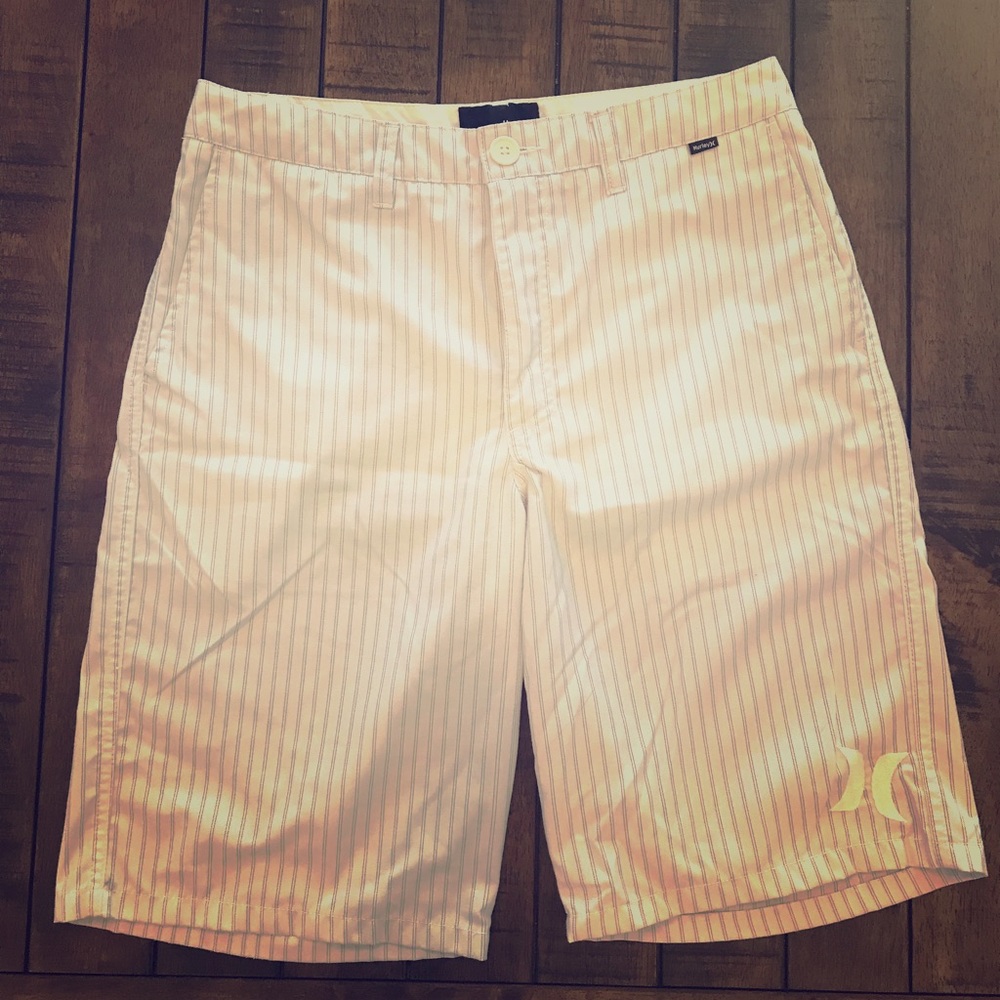 Hurley Men’s White Shorts